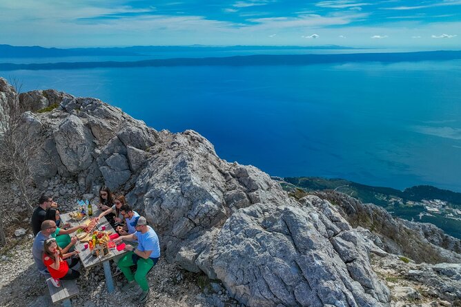 Makarska: Baggy Skywalk & Biokovo viewpoint Tour